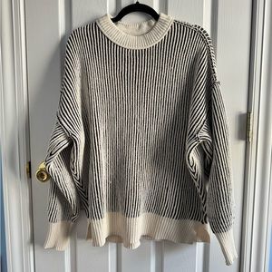 AERIE Ribbed Black and White Sweater